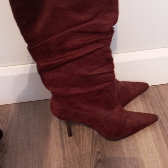 NWOT 🎉Host Pick!🎉Brown Suede Like Heeled Knee Boots - Picture 5 of 7